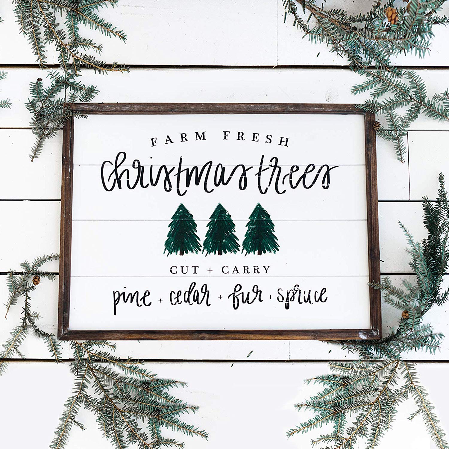 Must-Have Christmas Decor on Amazon - little blonde mom