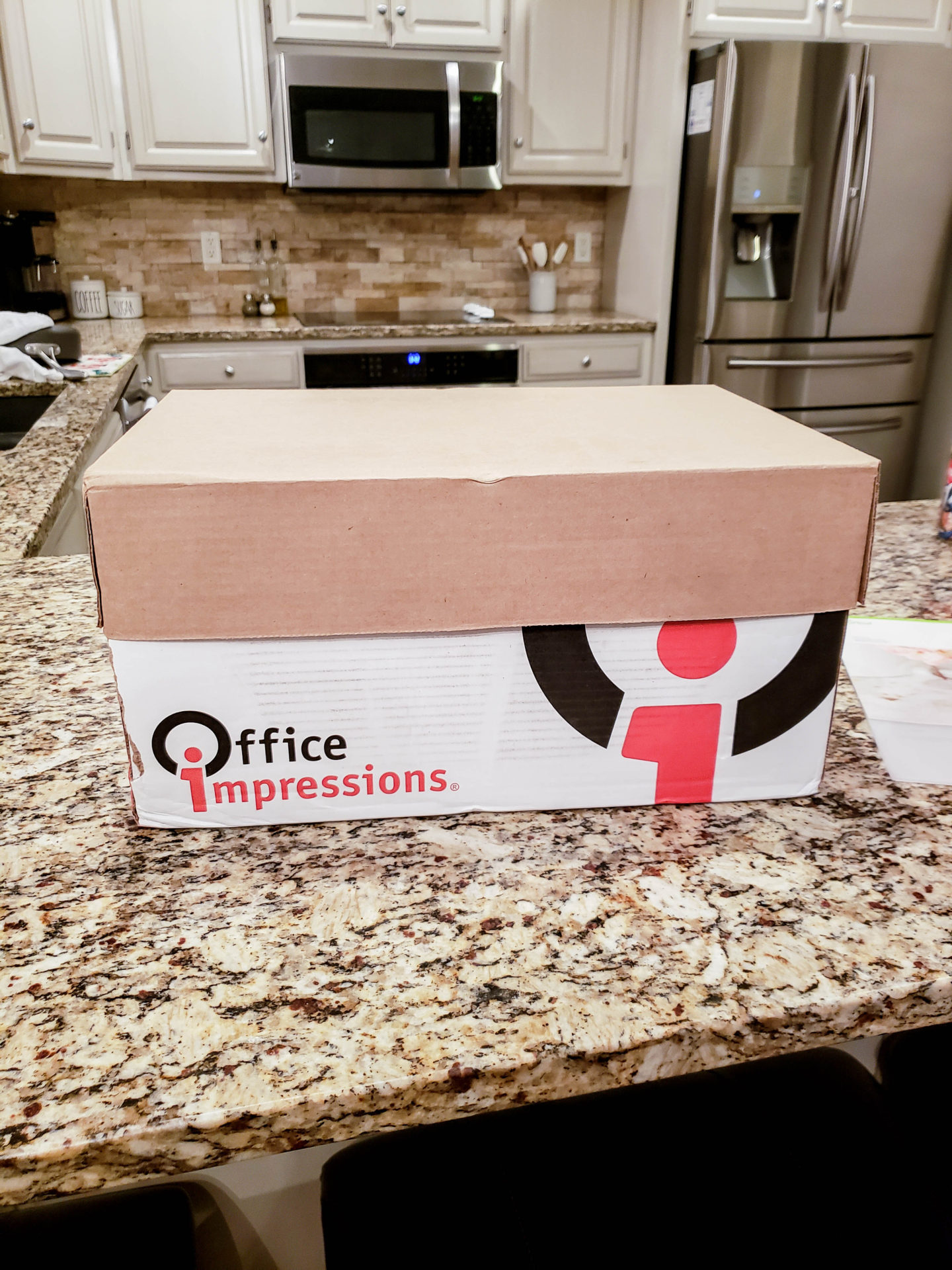 Popcorn Machine Valentine’s Box + Free Printables little blonde mom